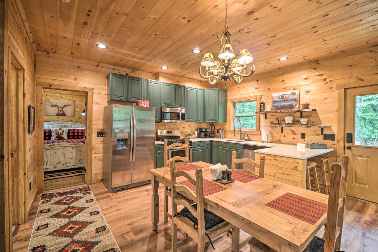 Peaceful Cabin On 3 Private Acres Deck And Fire Pit Blairsville Kültér fotó